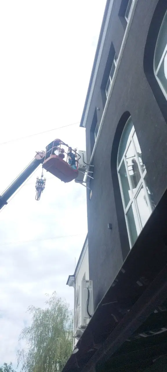 Команда AerConfort — сертифицированные техники по установке кондиционеров